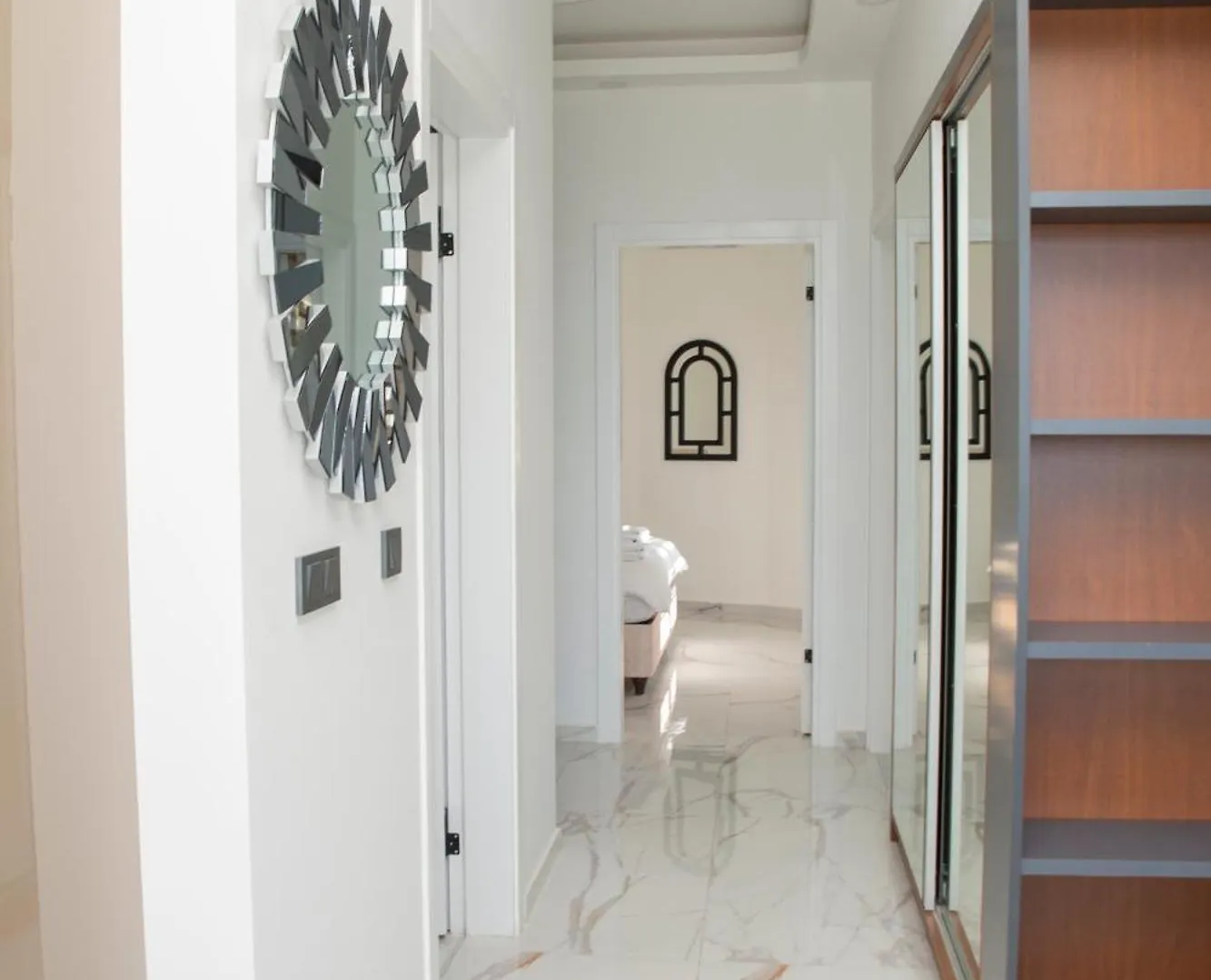 Amazing 2 Bedroom Apartment In Top Location Kusadası
